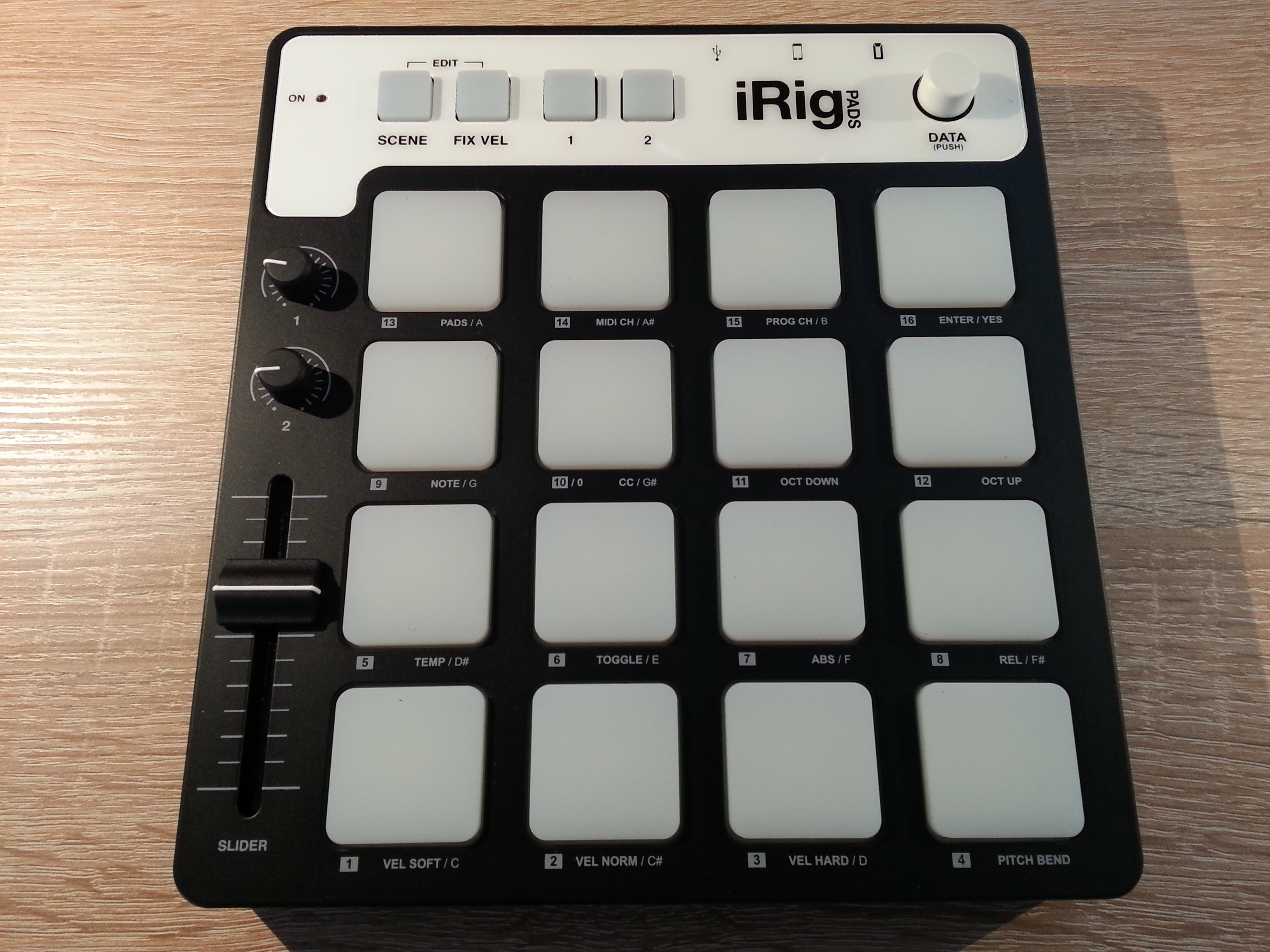 iRig Pads Review by XpressPads Finger Drumming